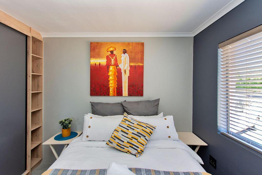 Retro Rest - Walking Distance To Beach, Appartement *