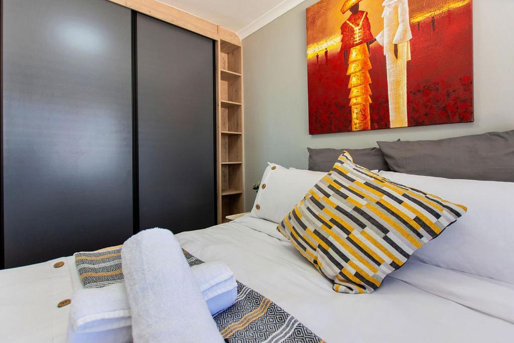 Appartement Retro Rest - Walking Distance To Beach,